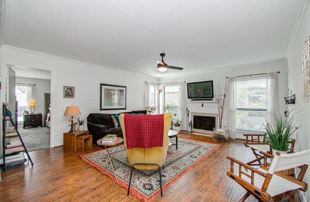 1201 Mcduffie Street 206, Houston, TX 77019