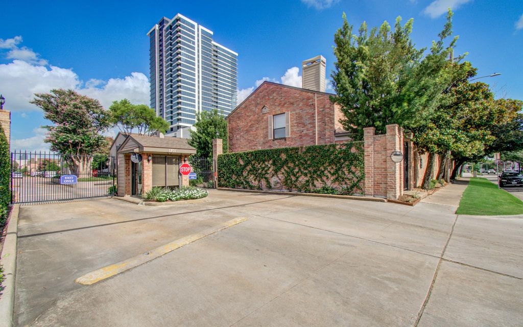 1201 Mcduffie Street 206, Houston, TX 77019