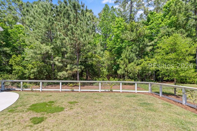 17 Blue Dasher Ln, Bluffton, SC 29909