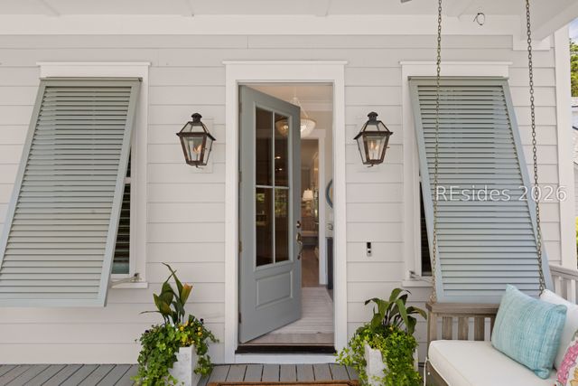 17 Blue Dasher Ln, Bluffton, SC 29909