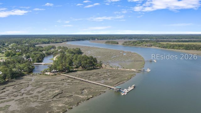 17 Blue Dasher Ln, Bluffton, SC 29909