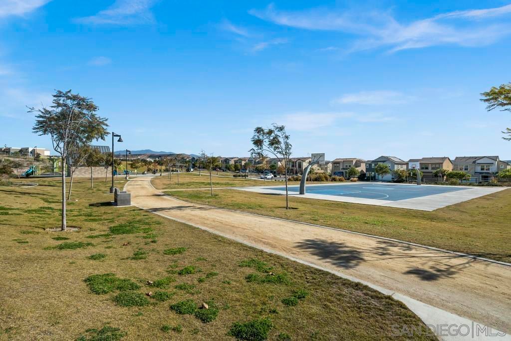 Image 35 of property listing at 2158 Tributary Dr 1, Chula Vista, CA 91913