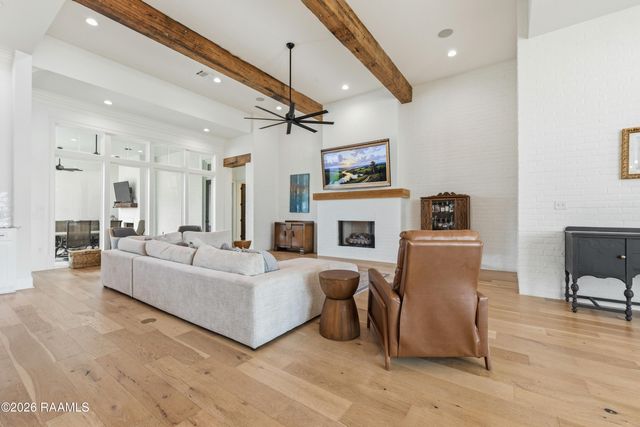 106 Little Hickory Court, Lafayette, LA 70508