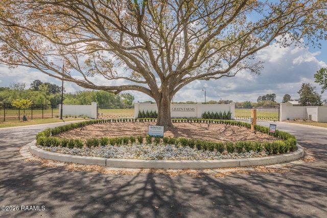 106 Little Hickory Court, Lafayette, LA 70508