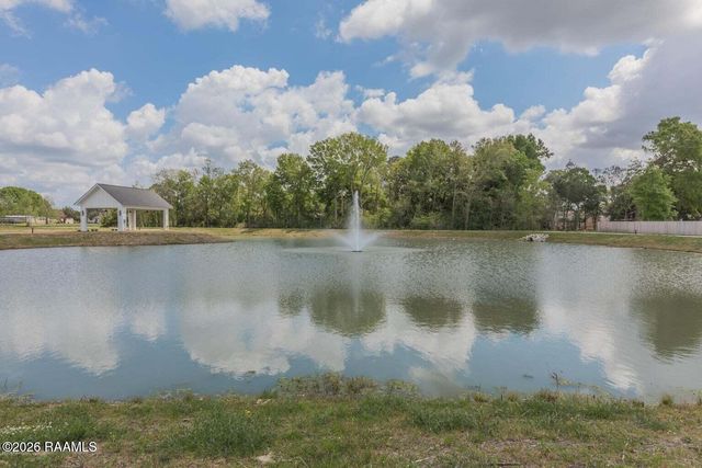 106 Little Hickory Court, Lafayette, LA 70508