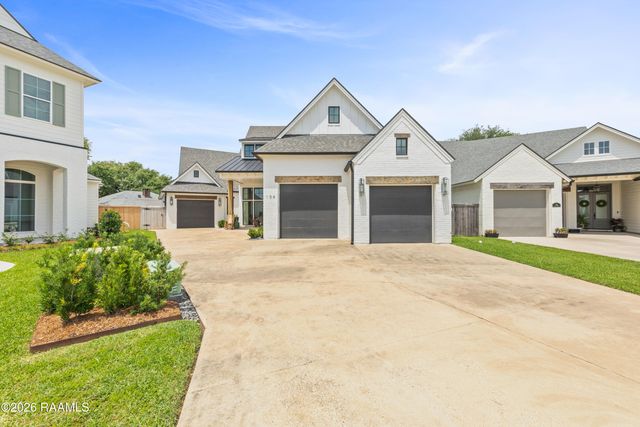 106 Little Hickory Court, Lafayette, LA 70508