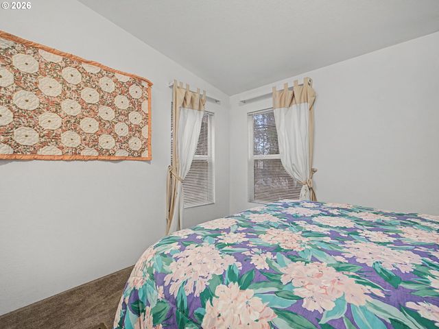 53164 E SYLVAN Way, Sandy, OR 97055