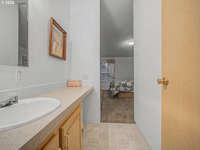 53164 E SYLVAN Way, Sandy, OR 97055