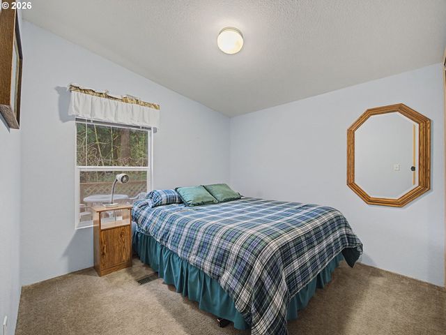 53164 E SYLVAN Way, Sandy, OR 97055