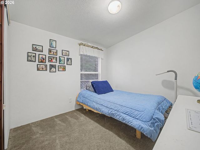 53164 E SYLVAN Way, Sandy, OR 97055