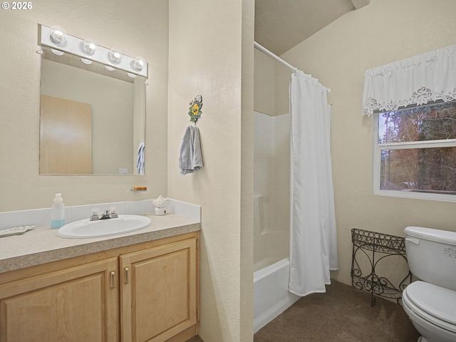 53164 E SYLVAN Way, Sandy, OR 97055
