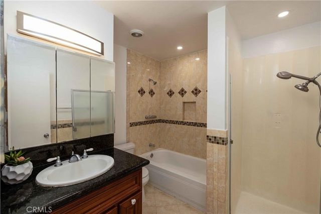 1602 N King Street E1, Santa Ana, CA 92706