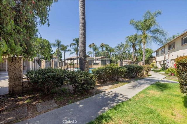 1602 N King Street E1, Santa Ana, CA 92706