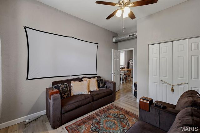 3000 S Compton Avenue, St Louis, MO 63118