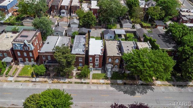 3000 S Compton Avenue, St Louis, MO 63118