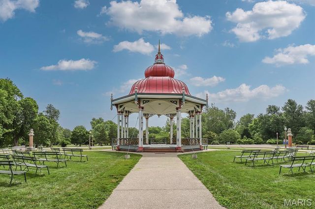 3000 S Compton Avenue, St Louis, MO 63118