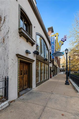 3000 S Compton Avenue, St Louis, MO 63118