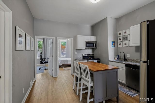 3000 S Compton Avenue, St Louis, MO 63118