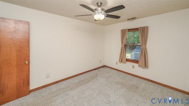 116 Treva Rd, Sandston, VA 23150