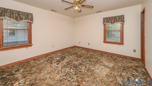 116 Treva Rd, Sandston, VA 23150
