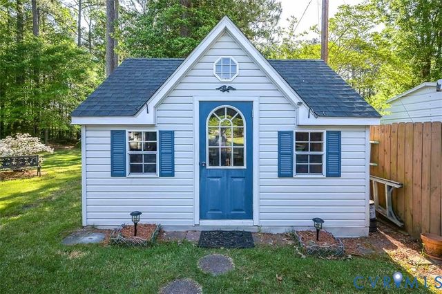 116 Treva Rd, Sandston, VA 23150