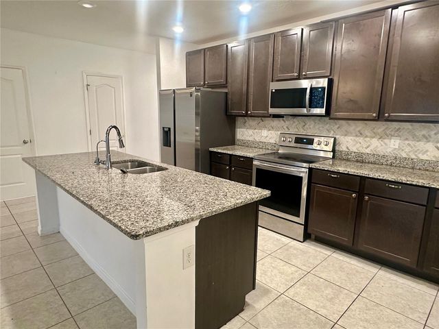 125 VILLAVISTA COURT, Davenport, FL 33896