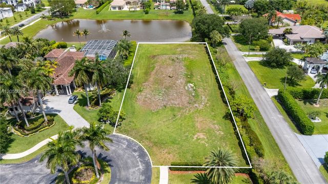 10991 Northstar Street, Davie, FL 33324