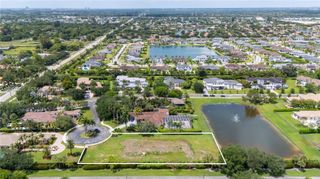 10991 Northstar Street, Davie, FL 33324