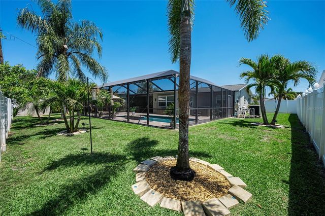 29752 69TH WAY N, Clearwater, FL 33761