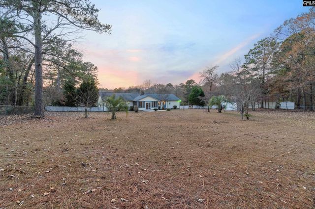 1211 Fredericksburg Drive S, Lugoff, SC 29078