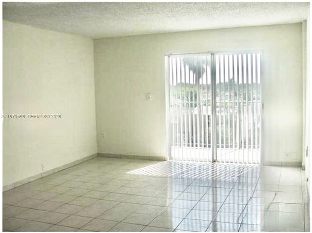 14250 SW 62nd St 424, Miami, FL 33183