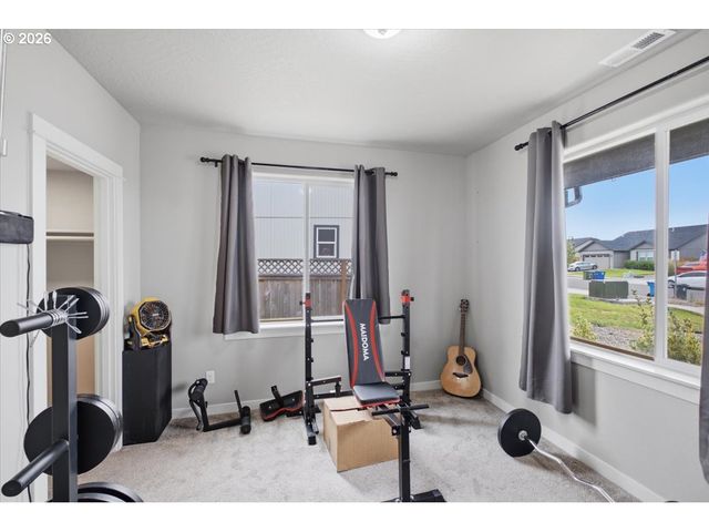1323 CHUKAR St, Stayton, OR 97383