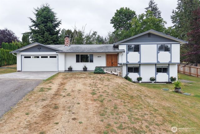 9674 Ronald Dr, Blaine, WA 98230