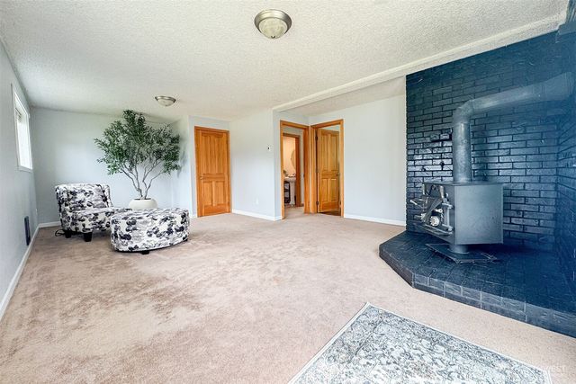9674 Ronald Dr, Blaine, WA 98230