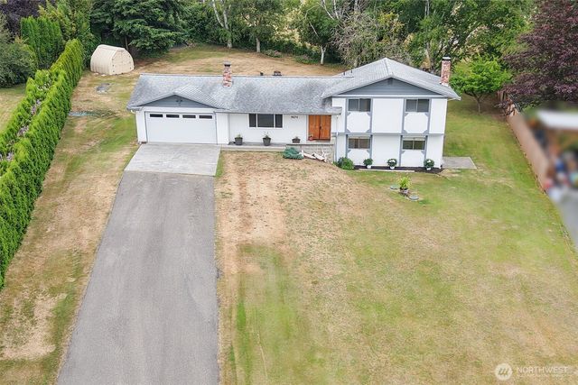 9674 Ronald Dr, Blaine, WA 98230