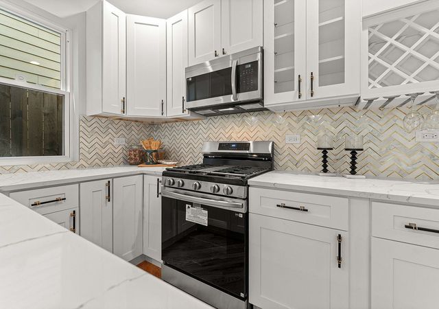 6150 S Saint Lawrence Avenue 2, Chicago, IL 60637