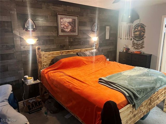 955 W Main Street, Washingtonville, OH 44490