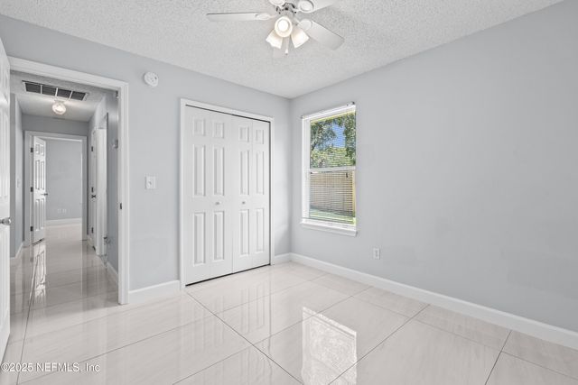 4722 FIRESIDE Drive W, Jacksonville, FL 32210