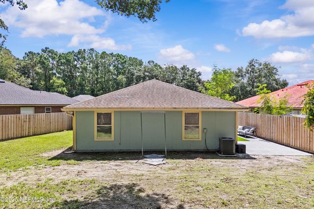 4722 FIRESIDE Drive W, Jacksonville, FL 32210