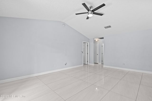 4722 FIRESIDE Drive W, Jacksonville, FL 32210
