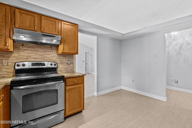 4722 FIRESIDE Drive W, Jacksonville, FL 32210