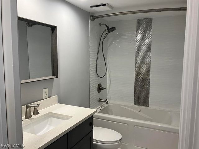 64 4th ST D106, Bonita Springs, FL 34134