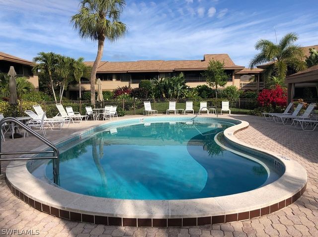 64 4th ST D106, Bonita Springs, FL 34134