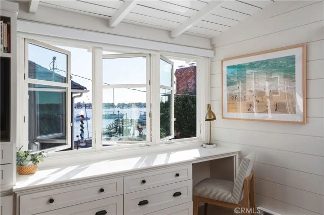 104 Onyx Avenue, Newport Beach, CA 92662