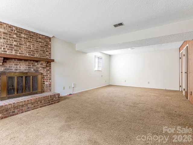 6534 Rollingridge Drive, Charlotte, NC 28211