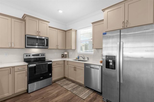 8806 SW 79TH LOOP, Ocala, FL 34481