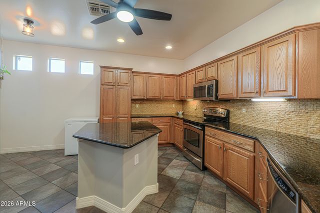 2467 E HANCOCK Trail, Casa Grande, AZ 85194