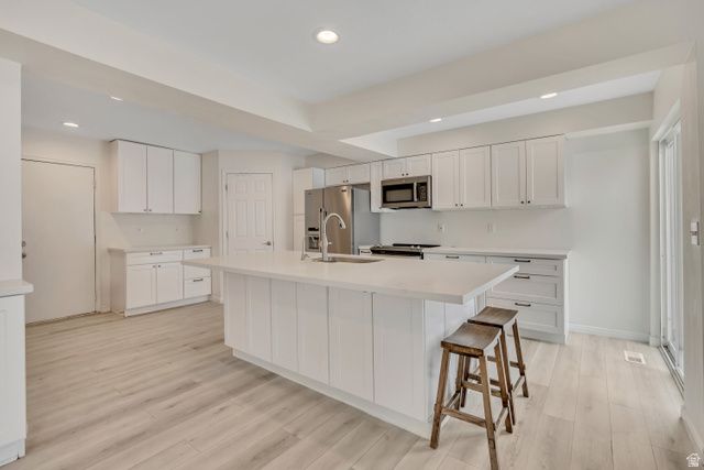 4194 S CAROLEEN WAY, Salt Lake City, UT 84124