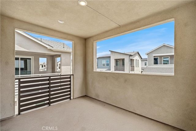 208 Yerba, Irvine, CA 92618