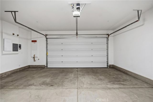 208 Yerba, Irvine, CA 92618